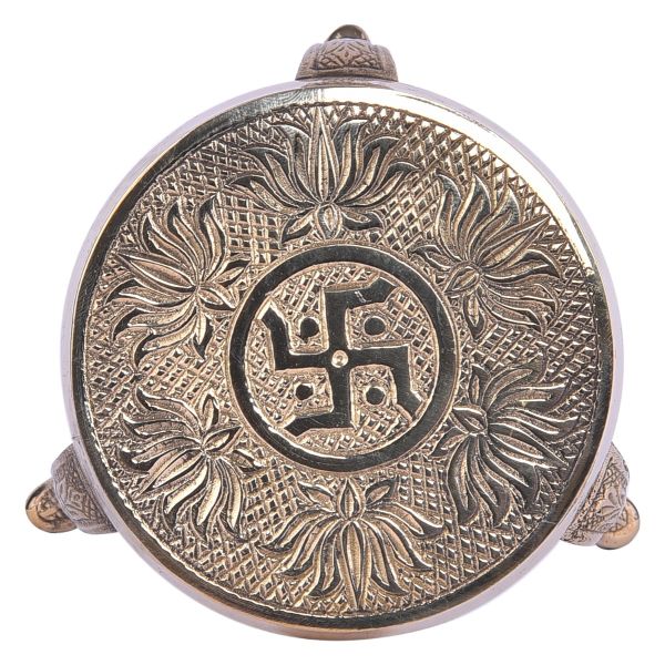 Brass Mukkali Chowki Medium