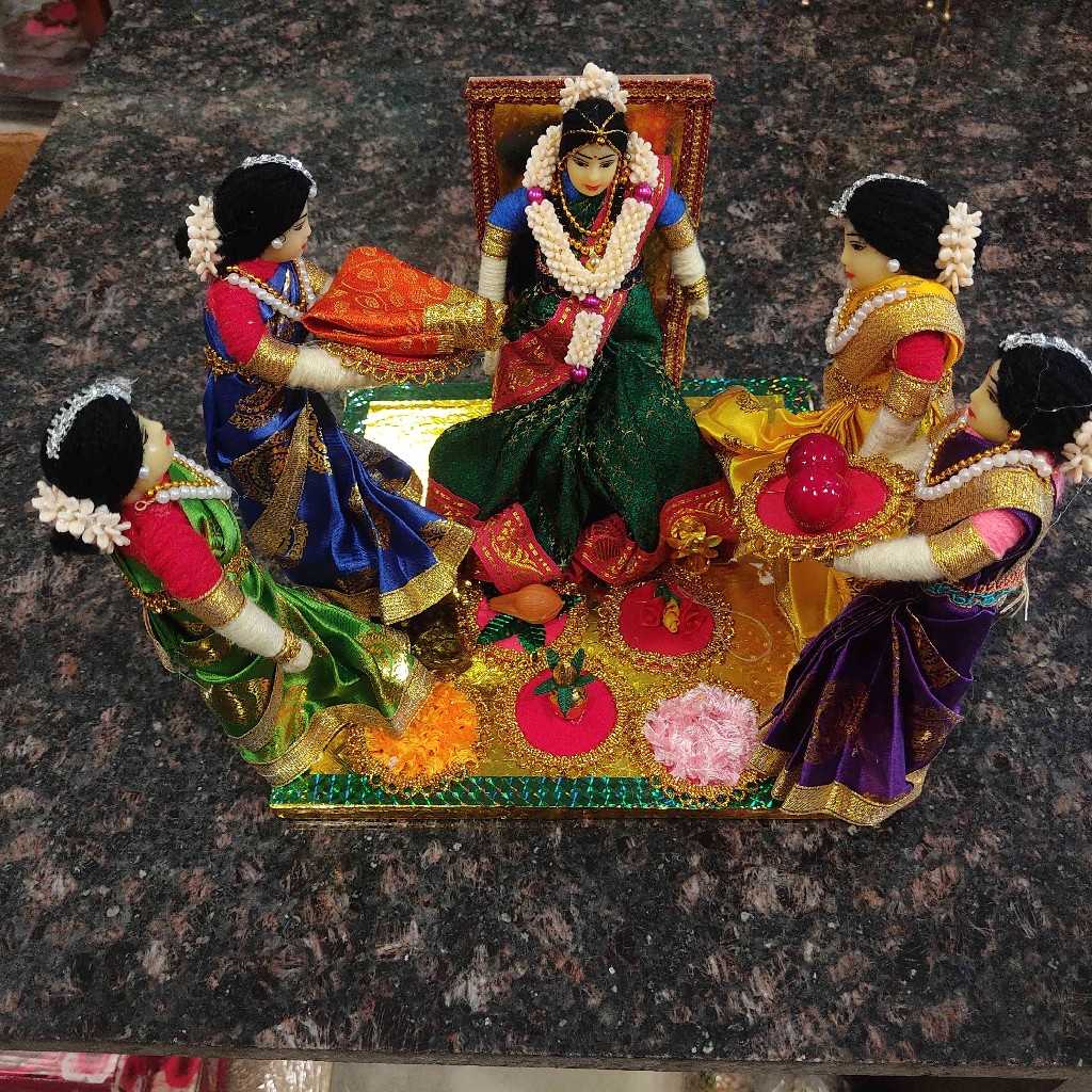 Seemantham Doll Set WO