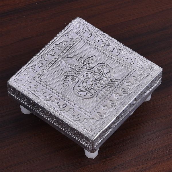 Whitemetal Pooja Chowki 3