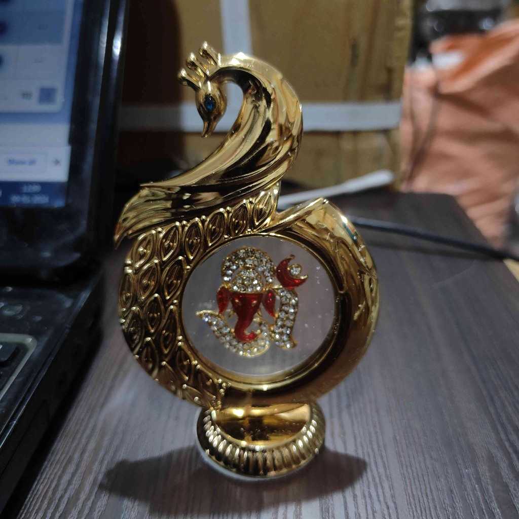 RGT PEACOCK GANESH STAND