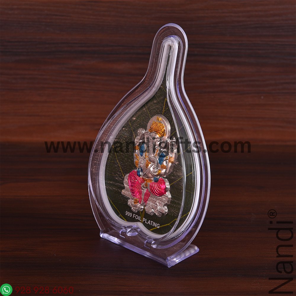 PAAN GANESH FRAME COLOUR