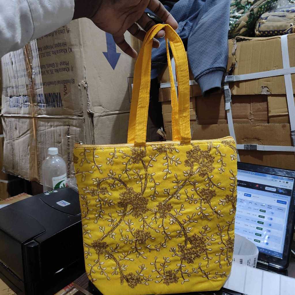 EMBROIDERY ANGOORI BAG 12X12