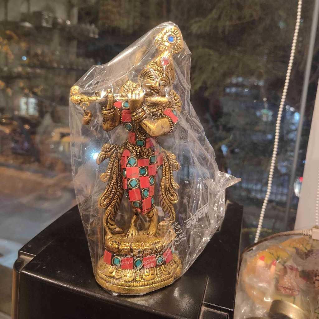 KRISHNA FLUTE STANDING STONE WRK