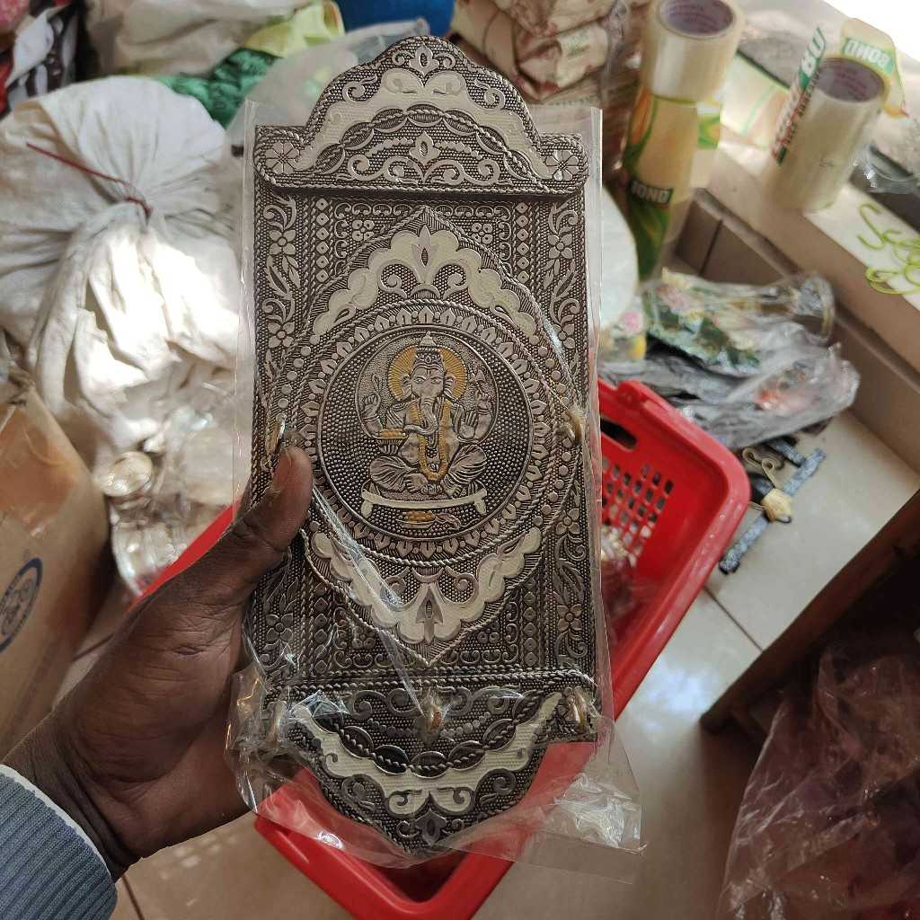 GANESH KEY HANGER OXIDISED