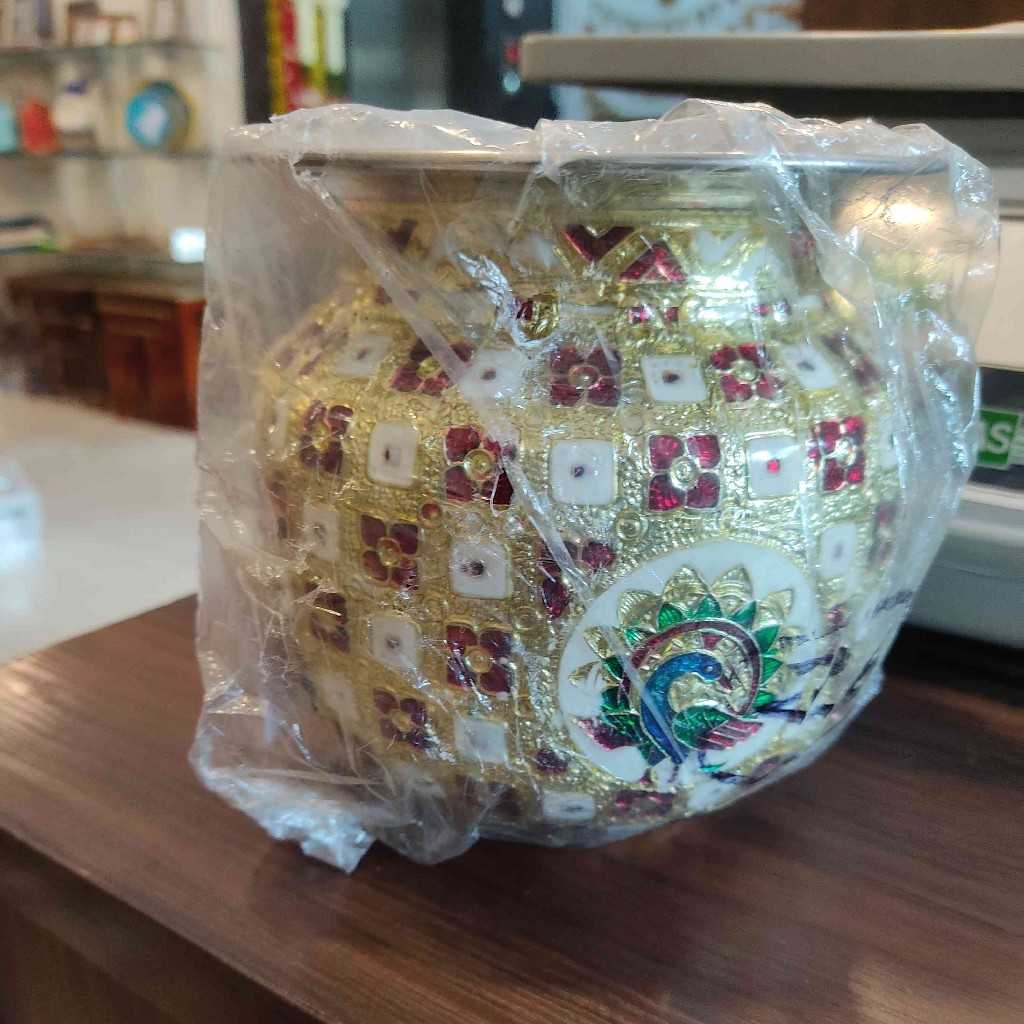 Minakari Kalash/ Chembu Big