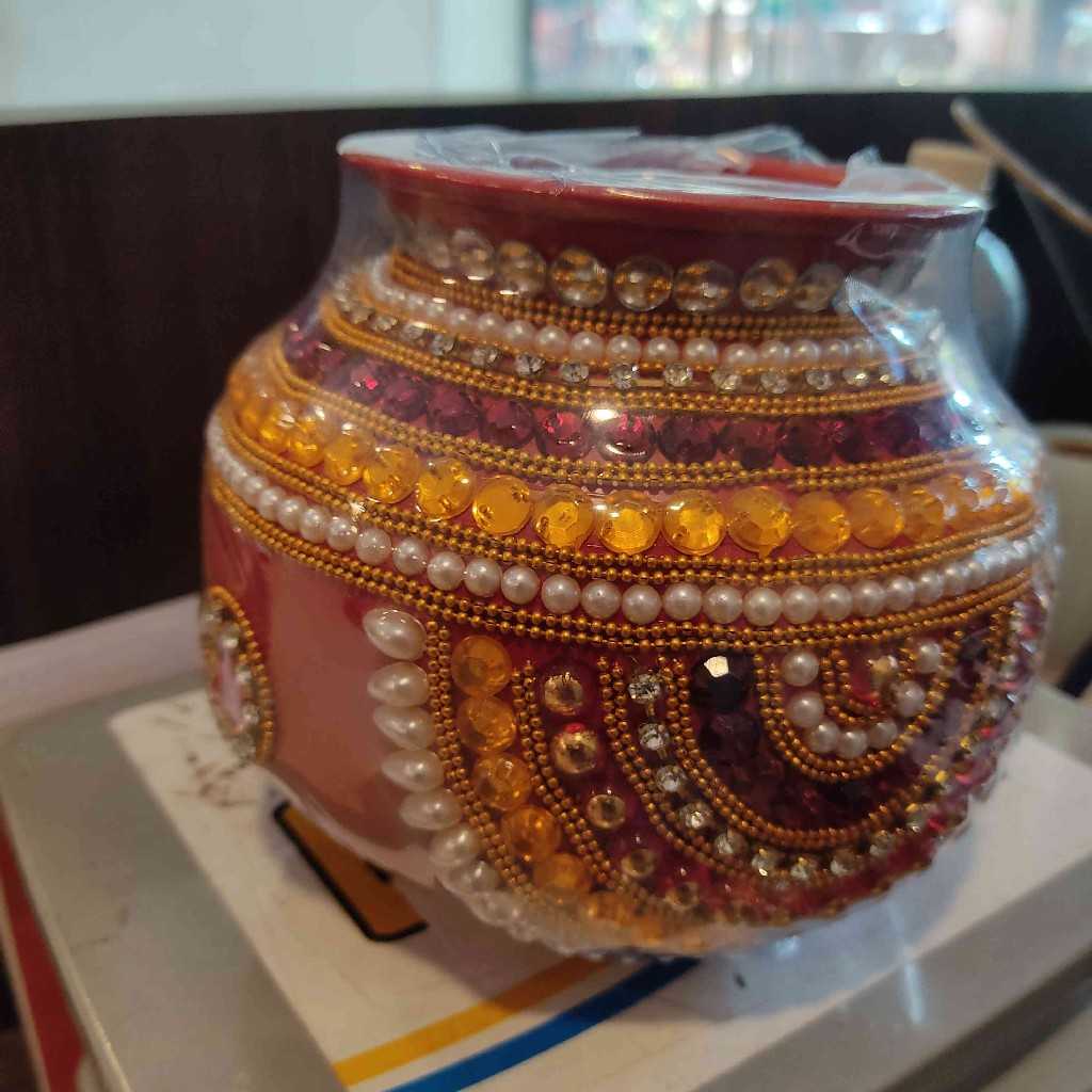 Kundan Kalash Half Round Design