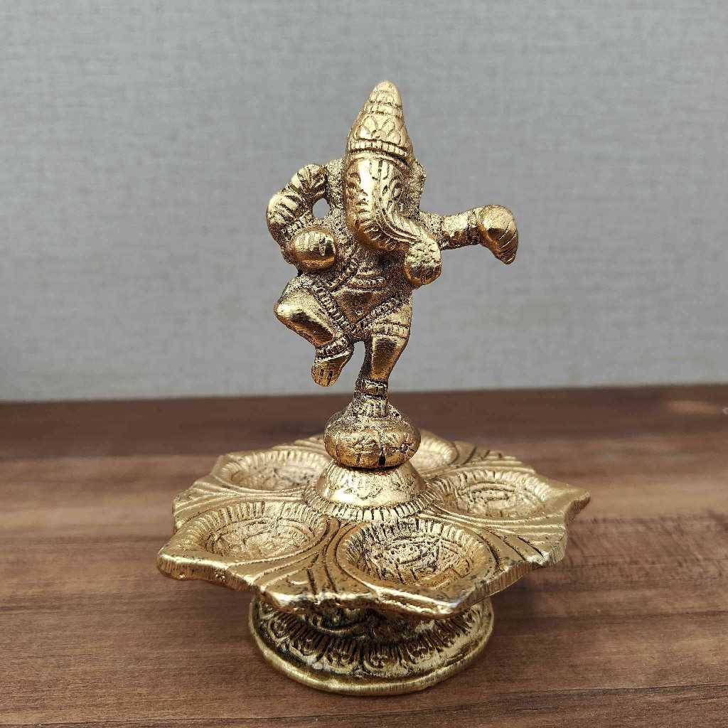 Ganesh Natya Panch Diya