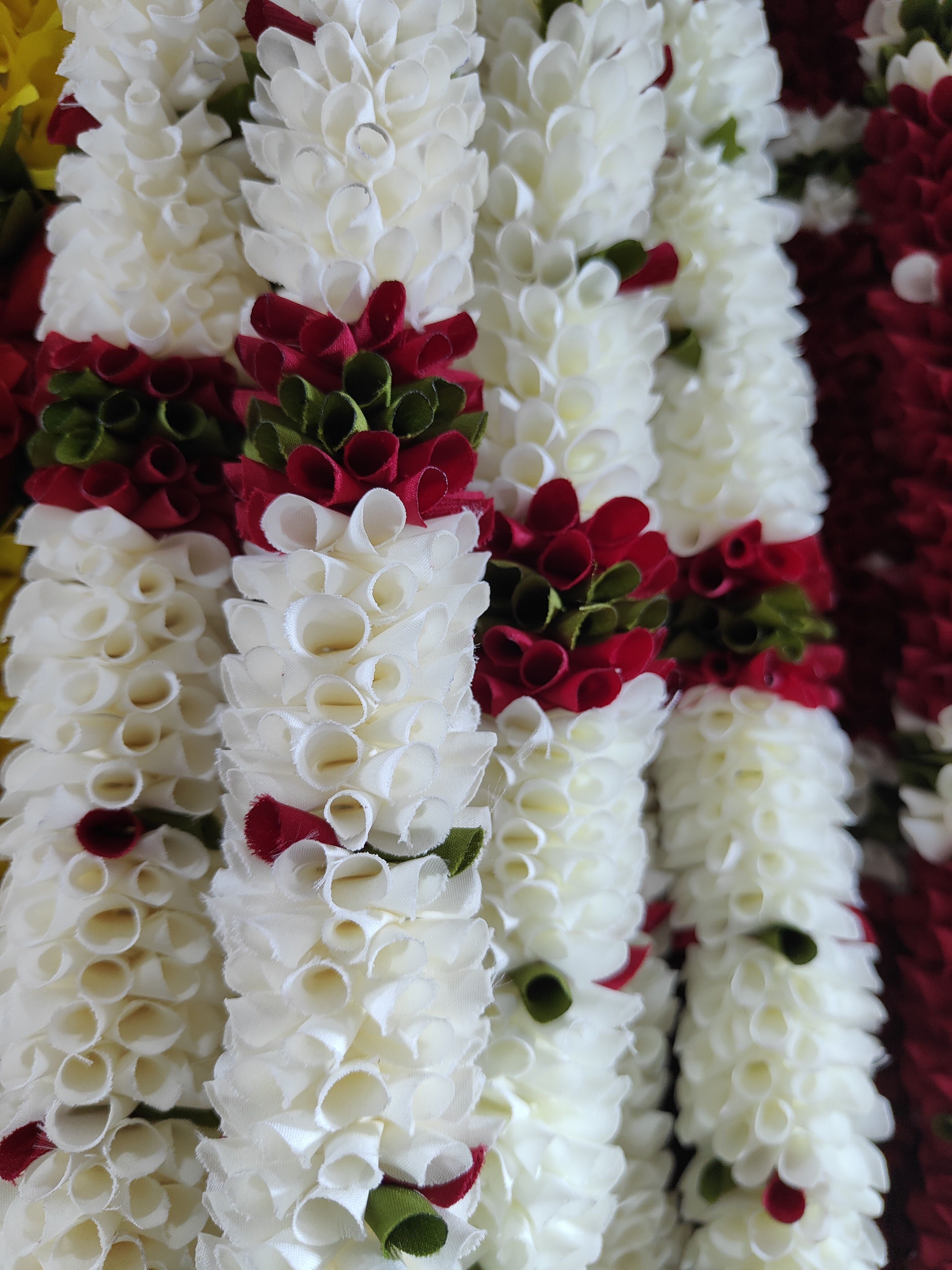 Mandara White String