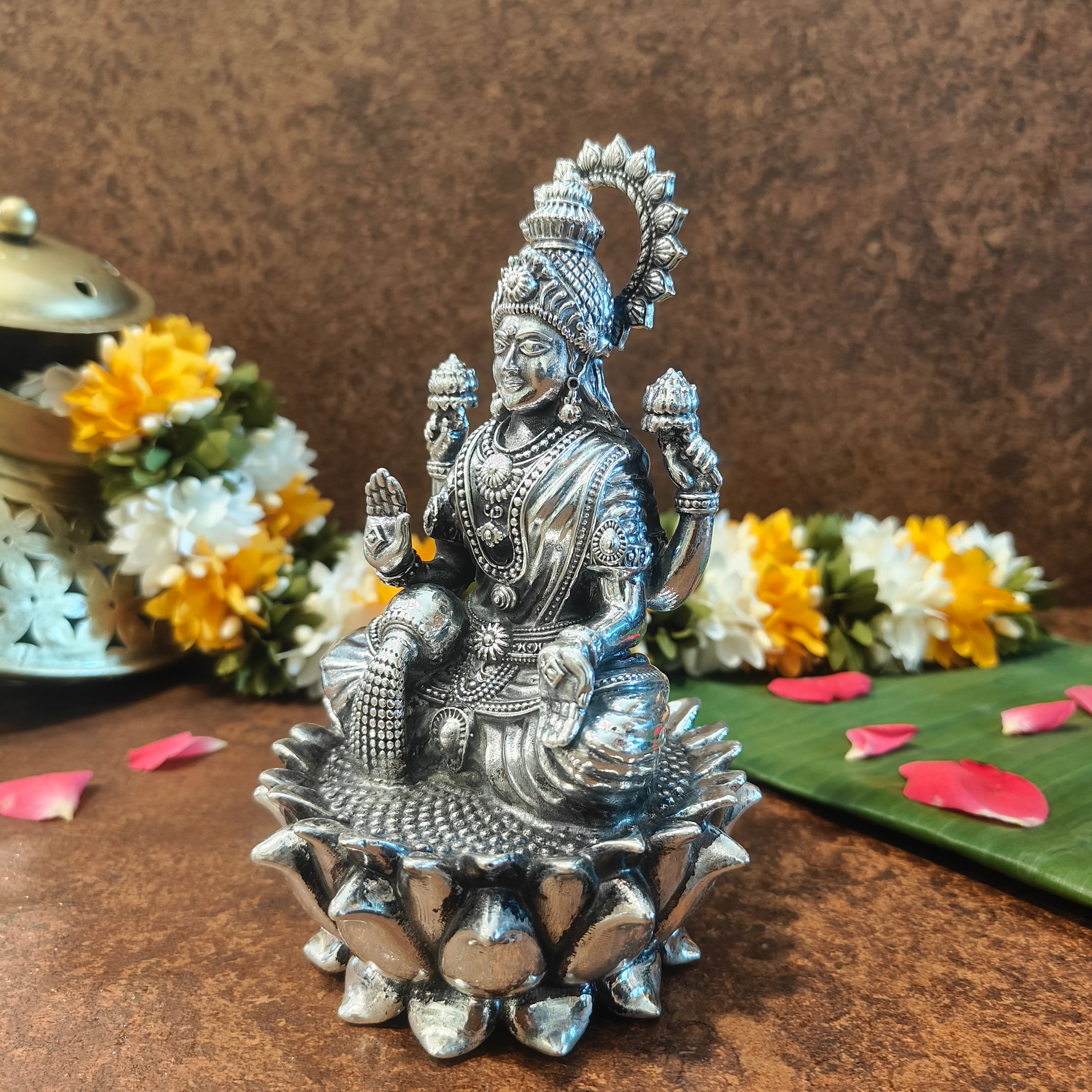 ANTIQ GS LOTUS LAKSHMI BIG