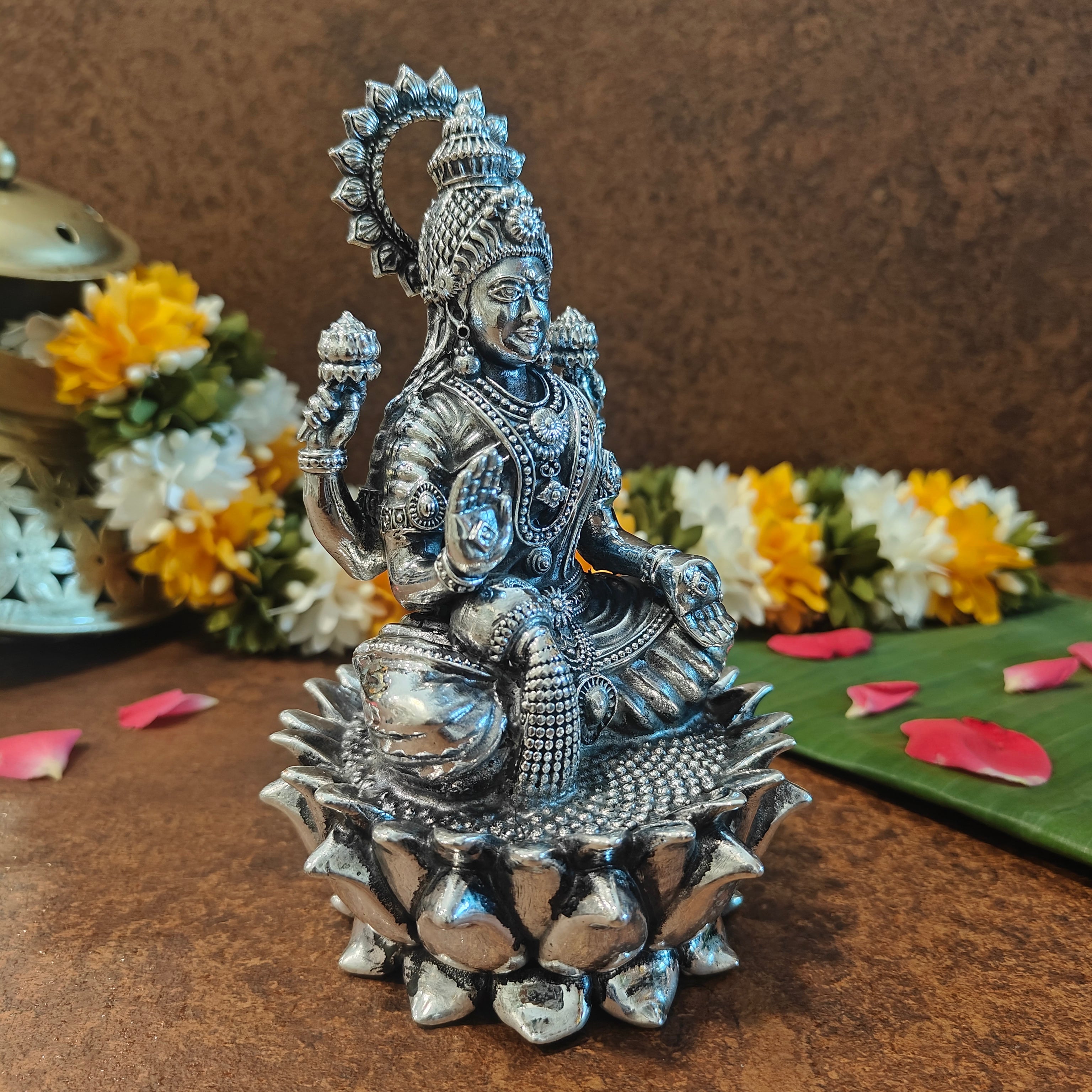 ANTIQ GS LOTUS LAKSHMI BIG