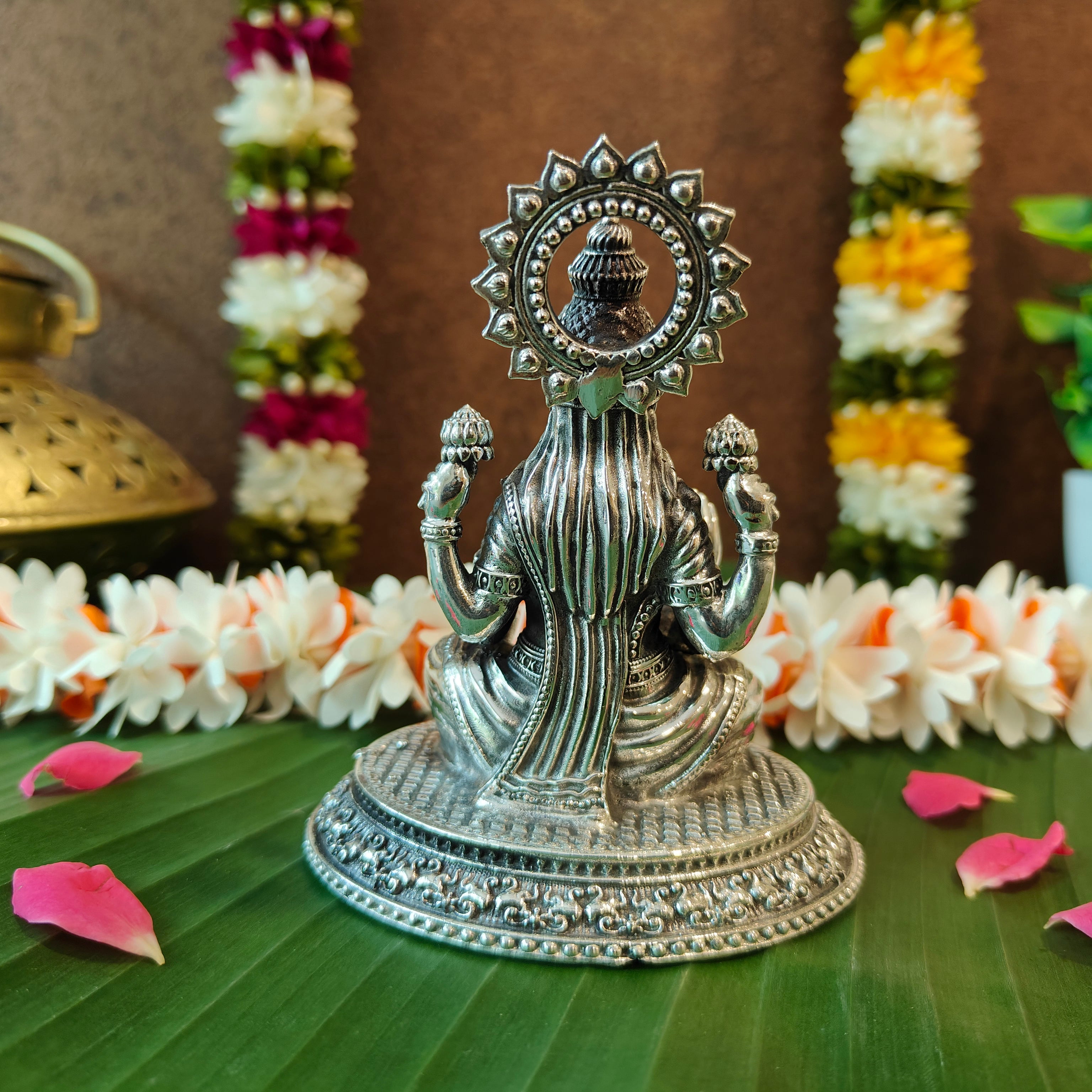 ANTIQ GS LAKSHMI MEDIUM