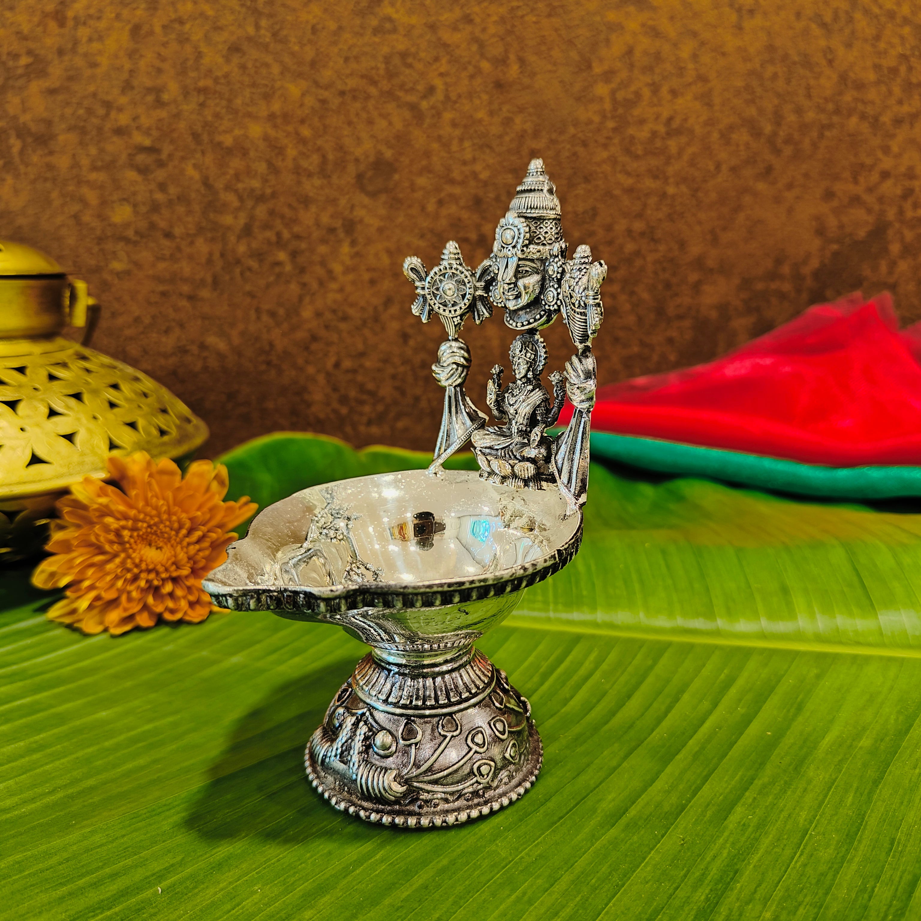 ANTIQ GS BALAJI LAKSHMI DEEPA