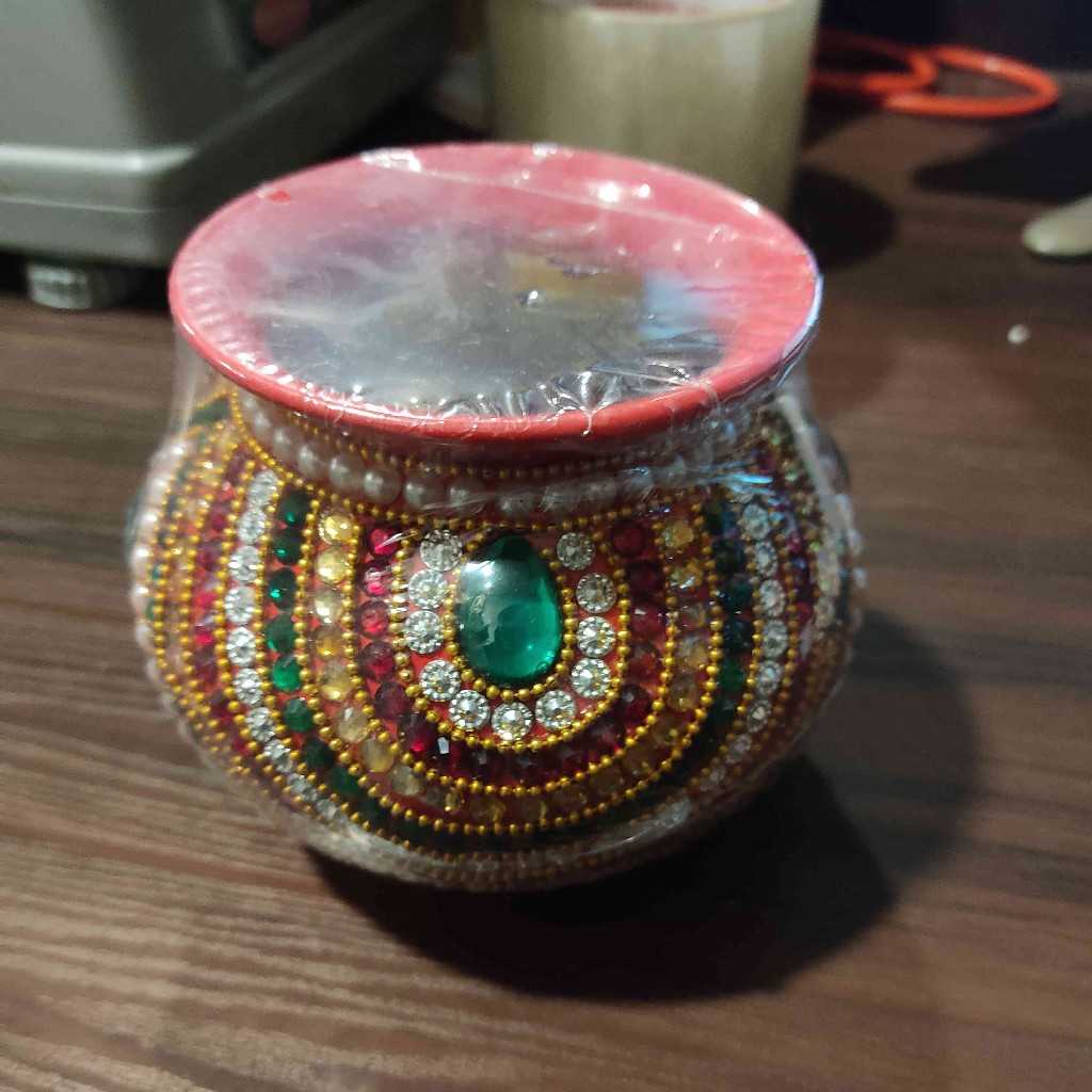Kundan Decorative Kalash Mini