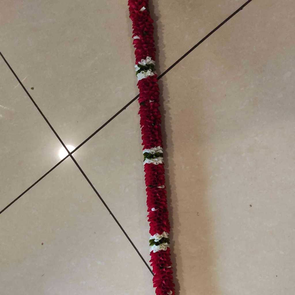 Mandara Maroon String
