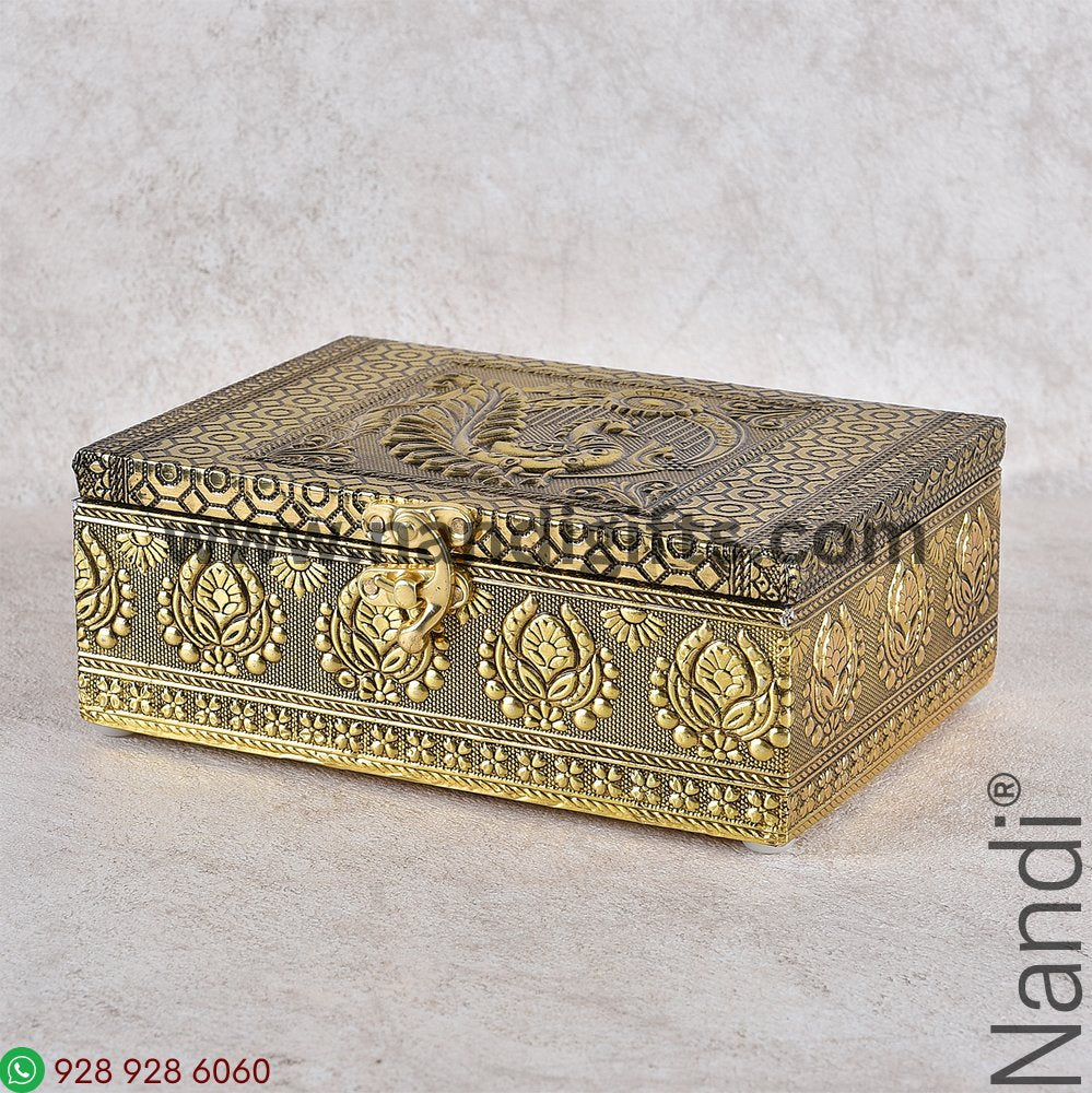 Peacock Emboss Box 7X5