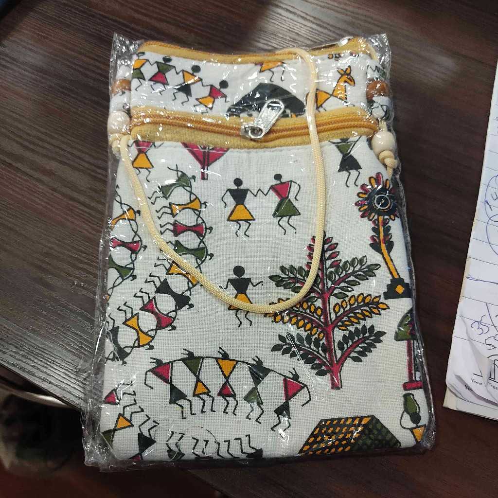 Mobile String Pouch Worli Print
