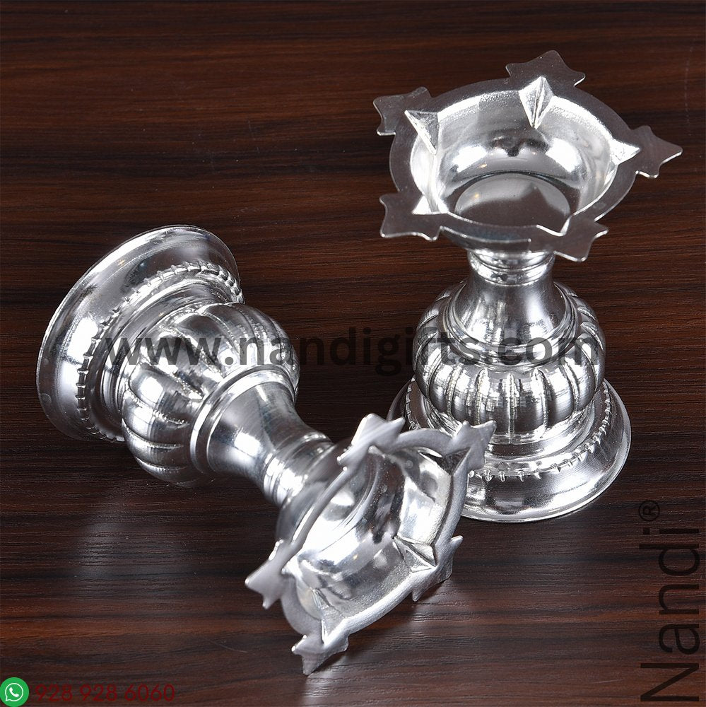 GS NARTHAKI DESIGN DIYA PAIR SMALL