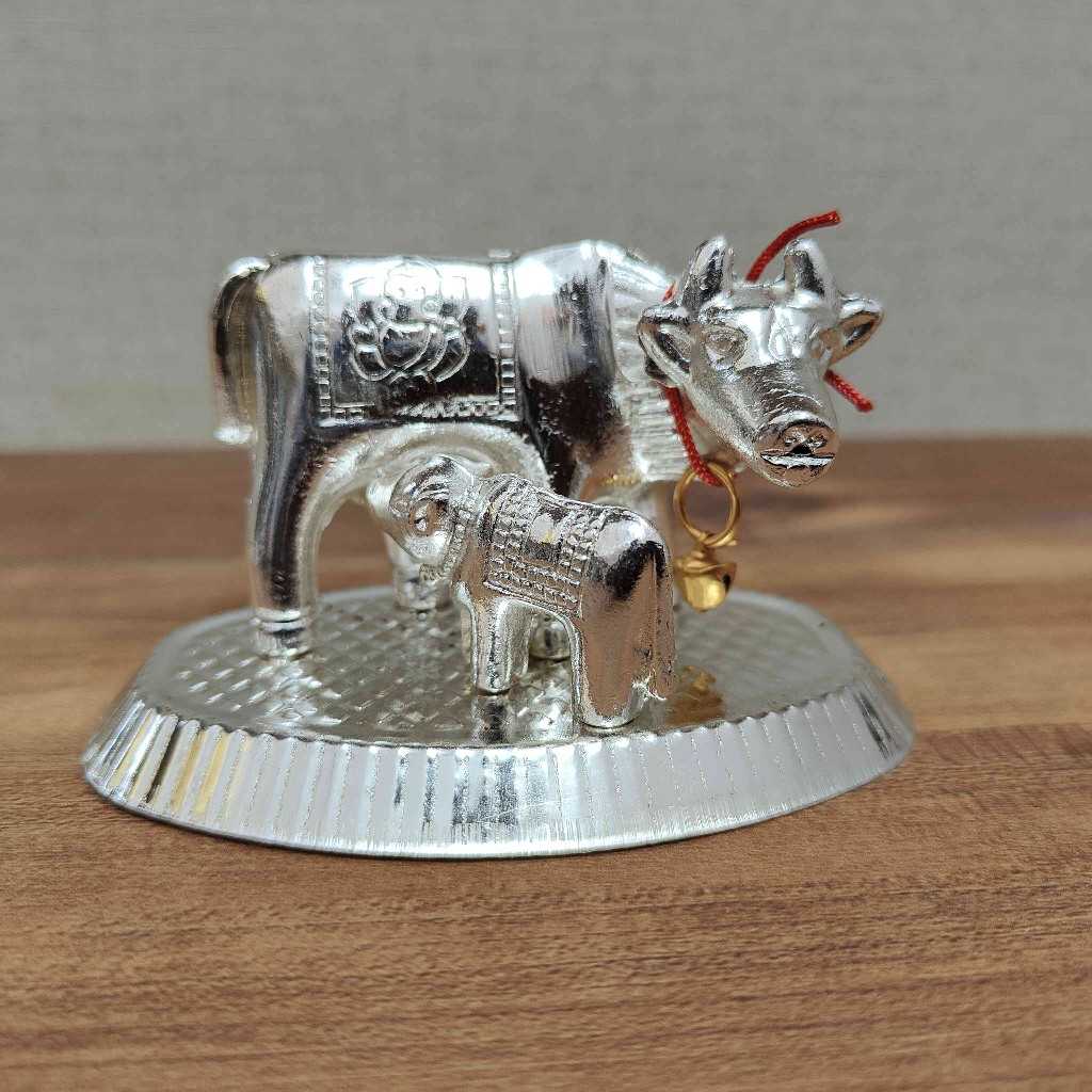 Whitemetal Cow AndCalf Medium