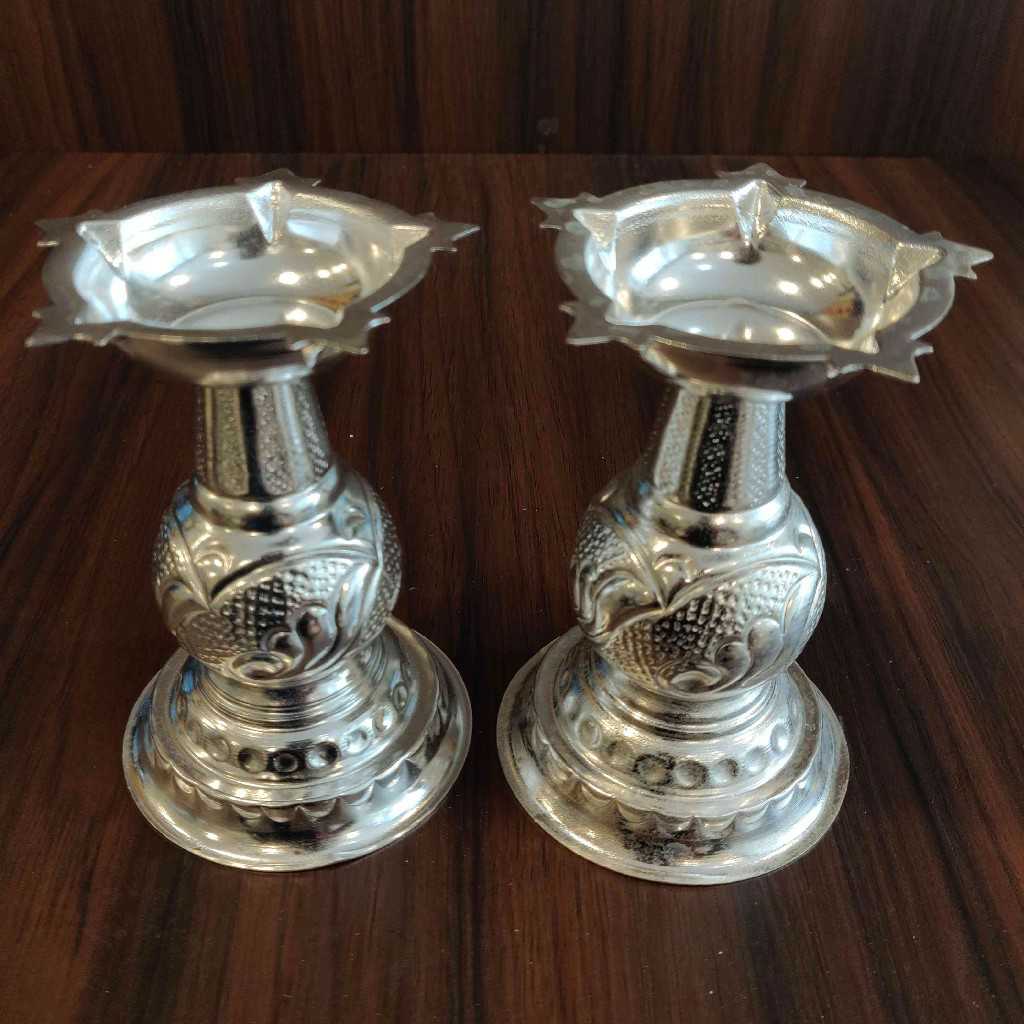 GS NARTAKI DIYA CARVE BIG PAIR