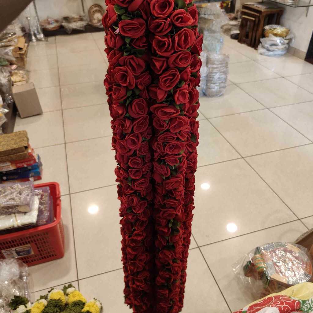 Rose Mala Strings Red