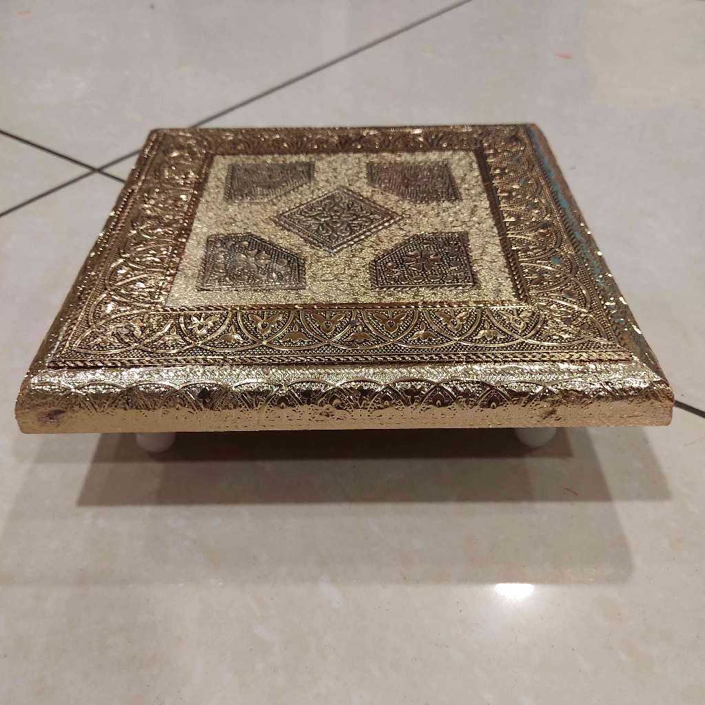 Pooja Peeta Golden Antiq 8X8
