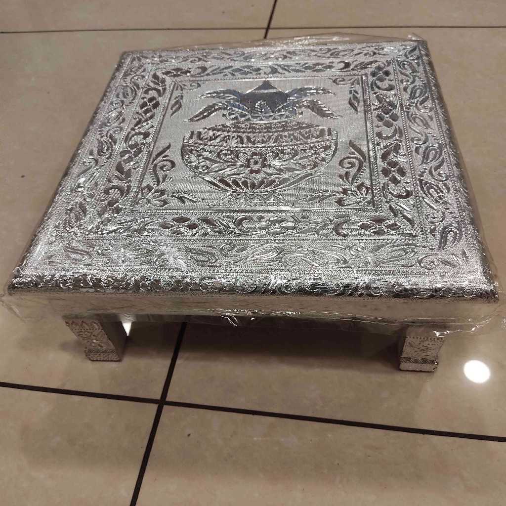 Silver Bajot 12X12 Laminated
