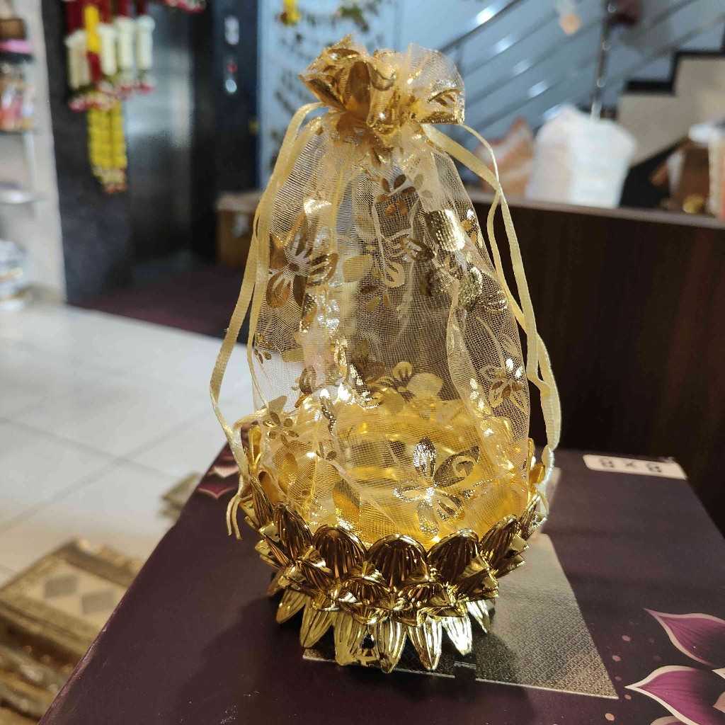 Lotus Organza Basket Mini