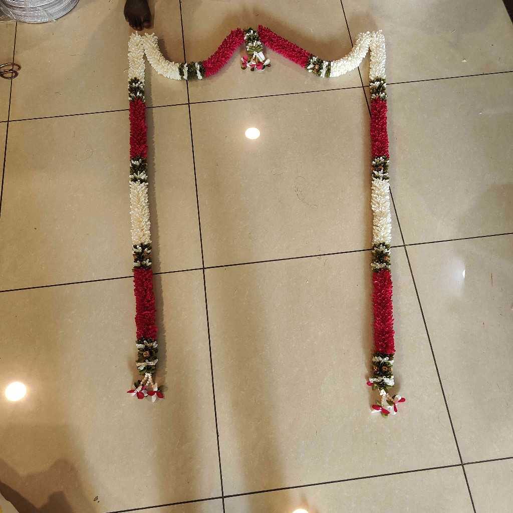 D Fold Red And White Door Set Small
