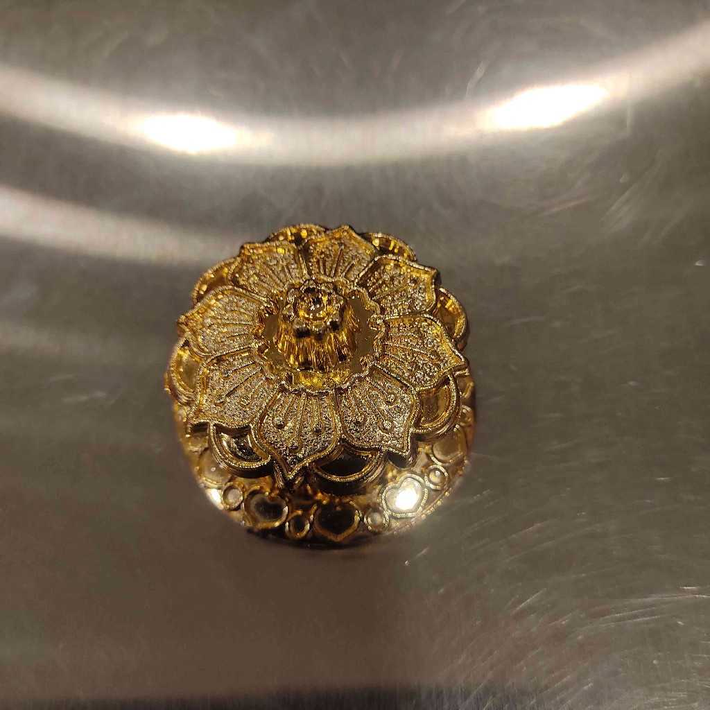 Mina Kumkum Gold Box Mini Floral