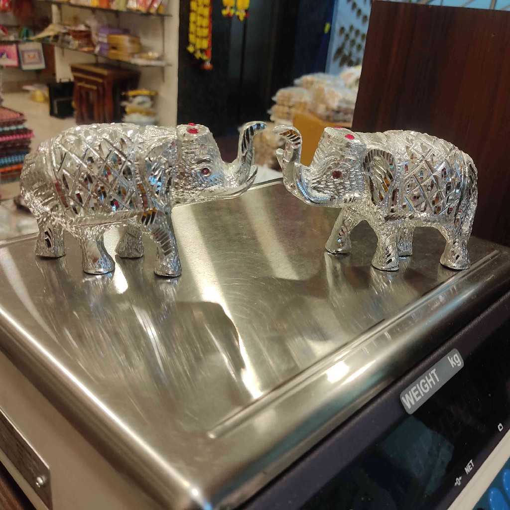 Whitemetal Eelephant Pair Solid Medium