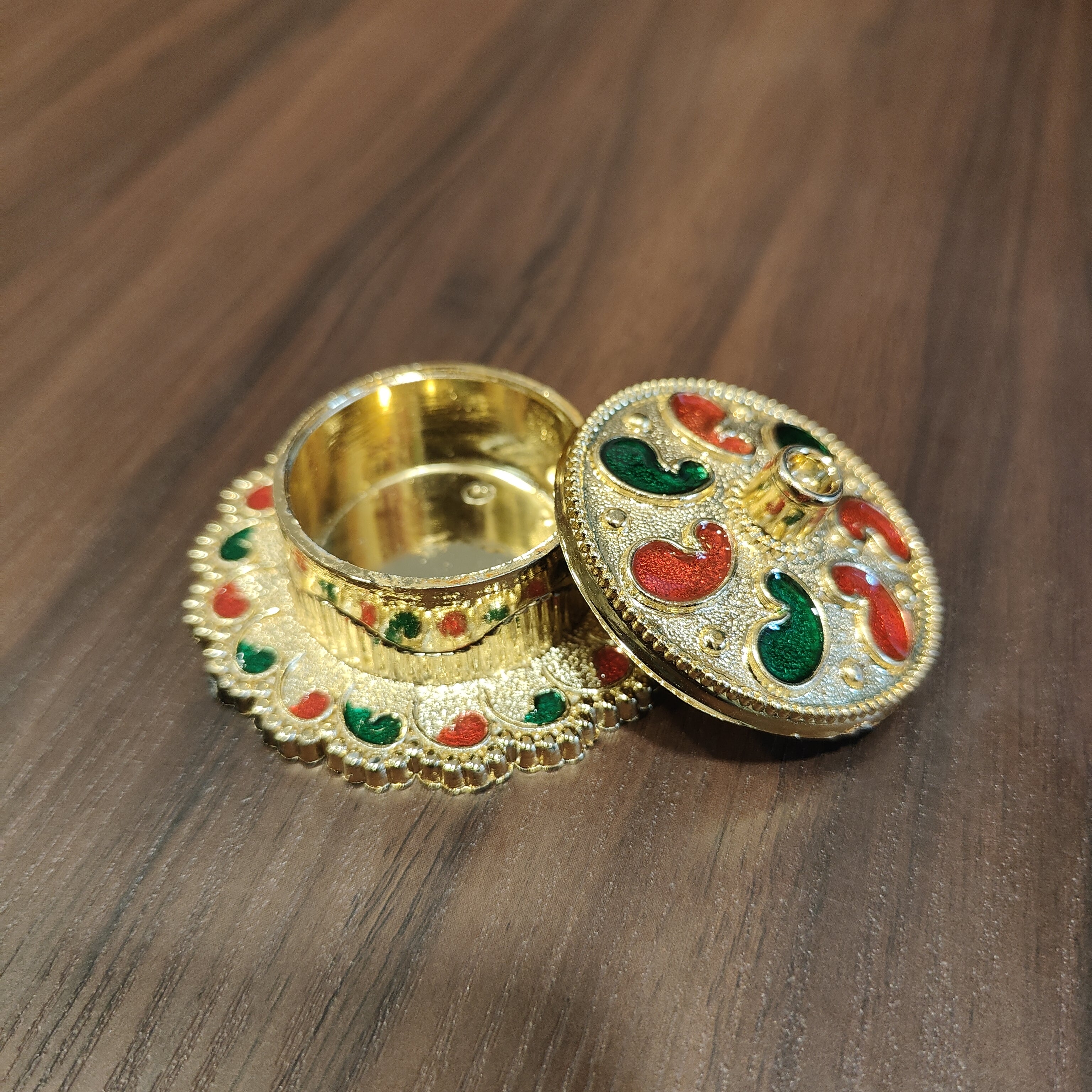 Kumkum Box Round Half Mina