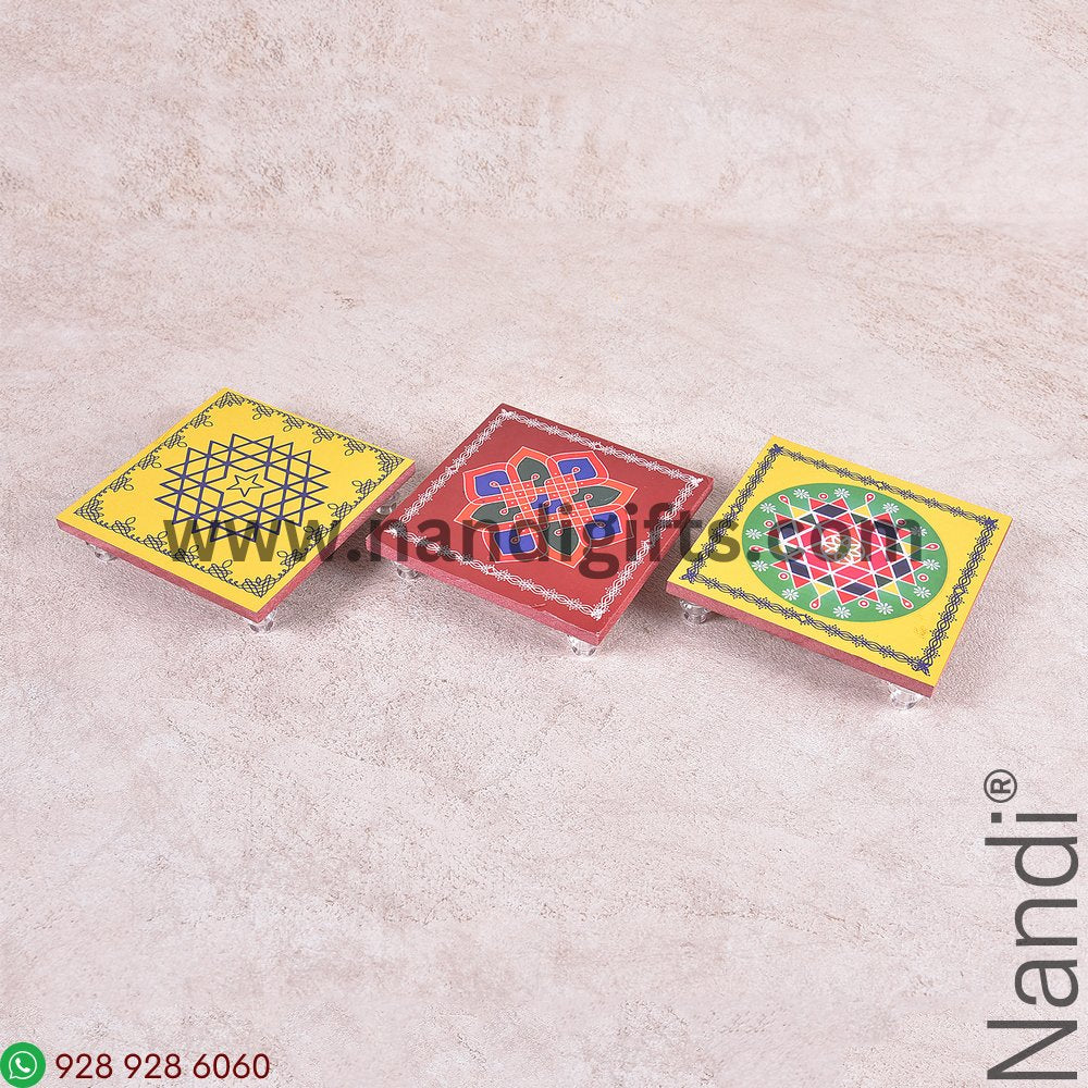 Printed Chowki 4x4 Assorted Prints