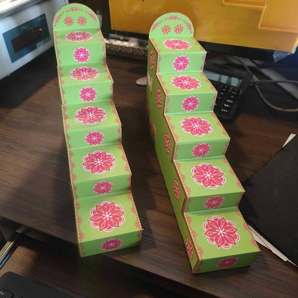 Acrylic Steps Printed Green