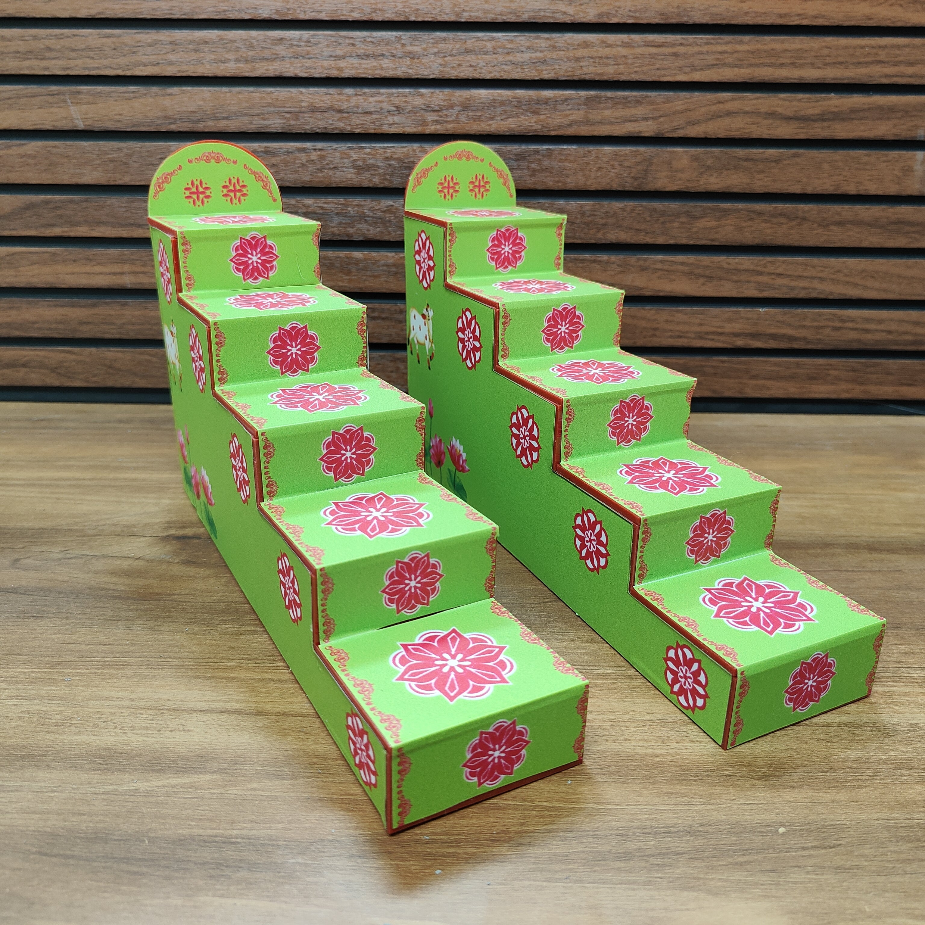 Acrylic Steps Printed Green