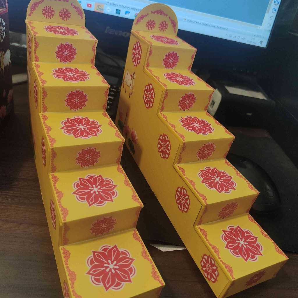 Acrylic Steps Printed Yellow