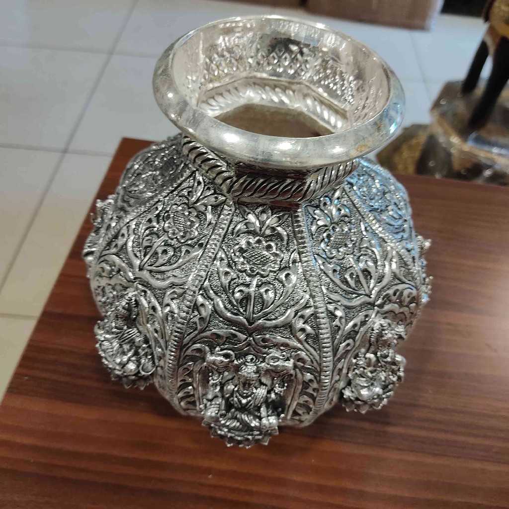 GS Antiq Ashtalakshmi Kodam Small