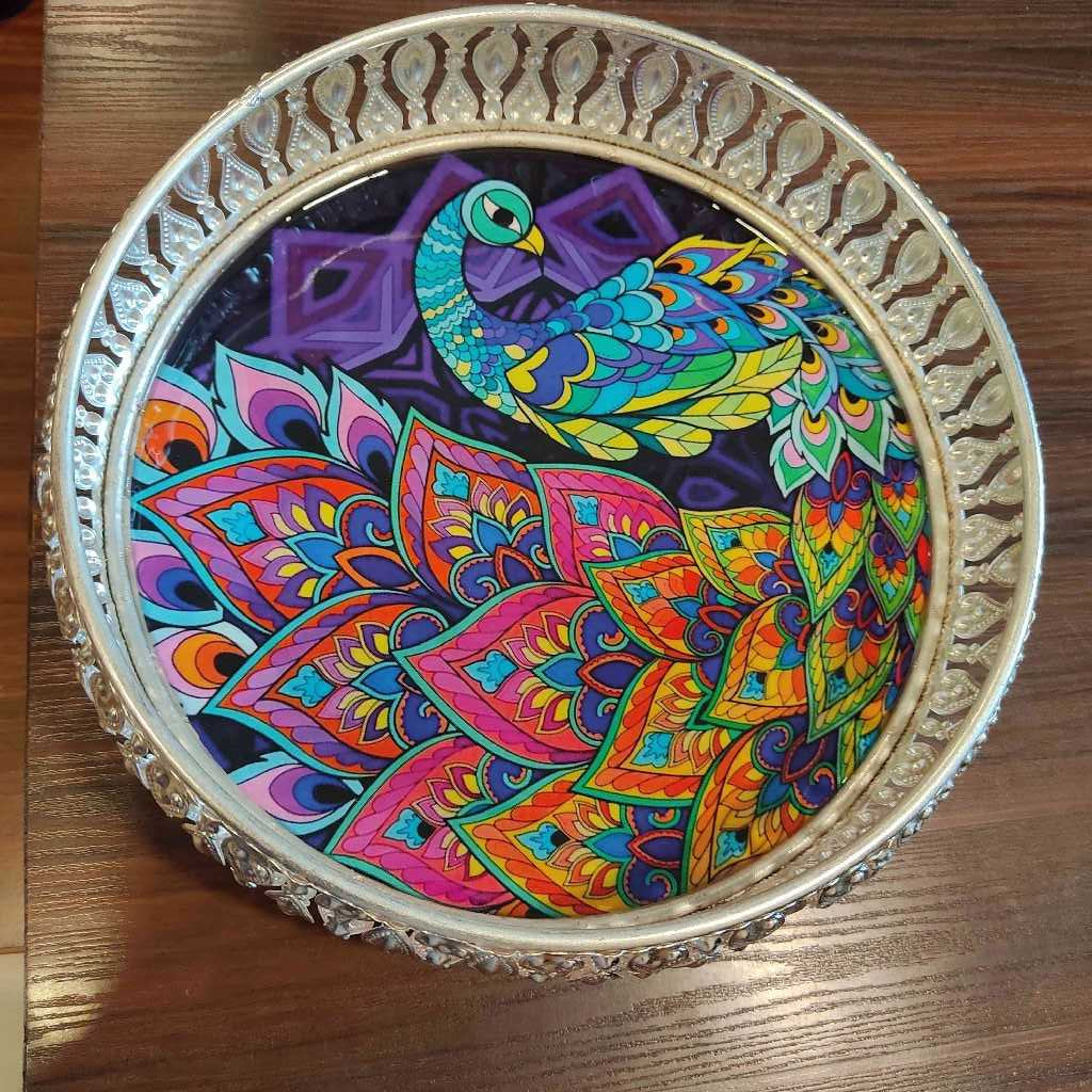 GS Pichwai Cow Plate Round Assorted 8 Inch