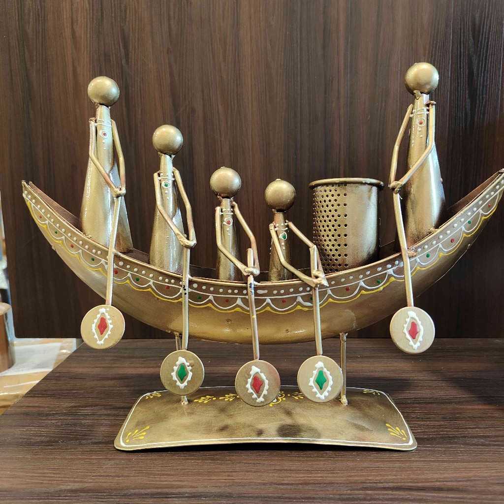Metal Ship Pen Holder 5 Lady Big