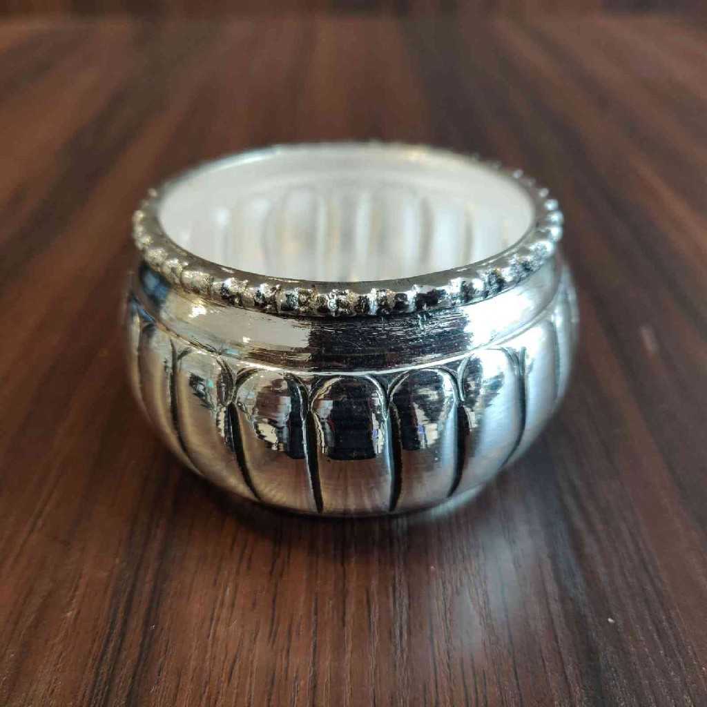 GS Antiq Stripes Design Kumkum Bowl Small