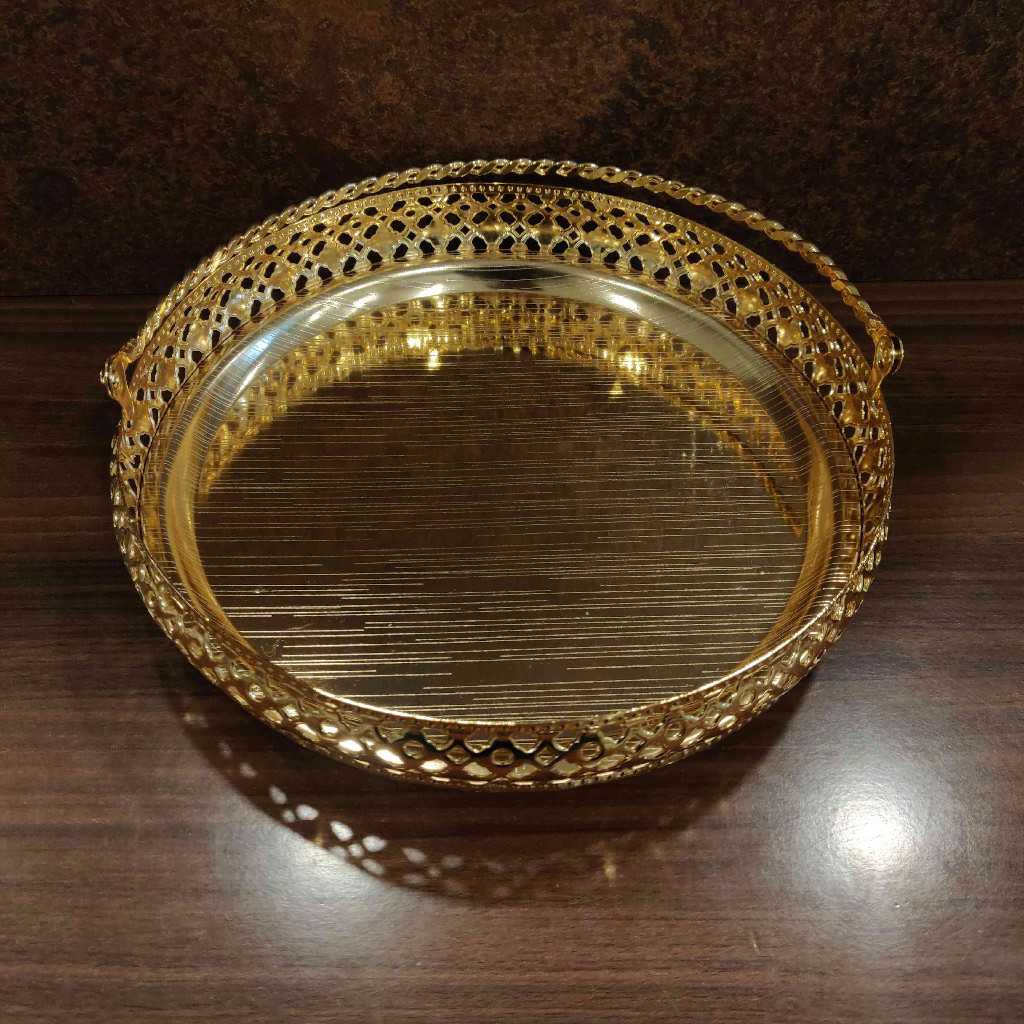 Imported Gold GS Basket With Handle 9 inch