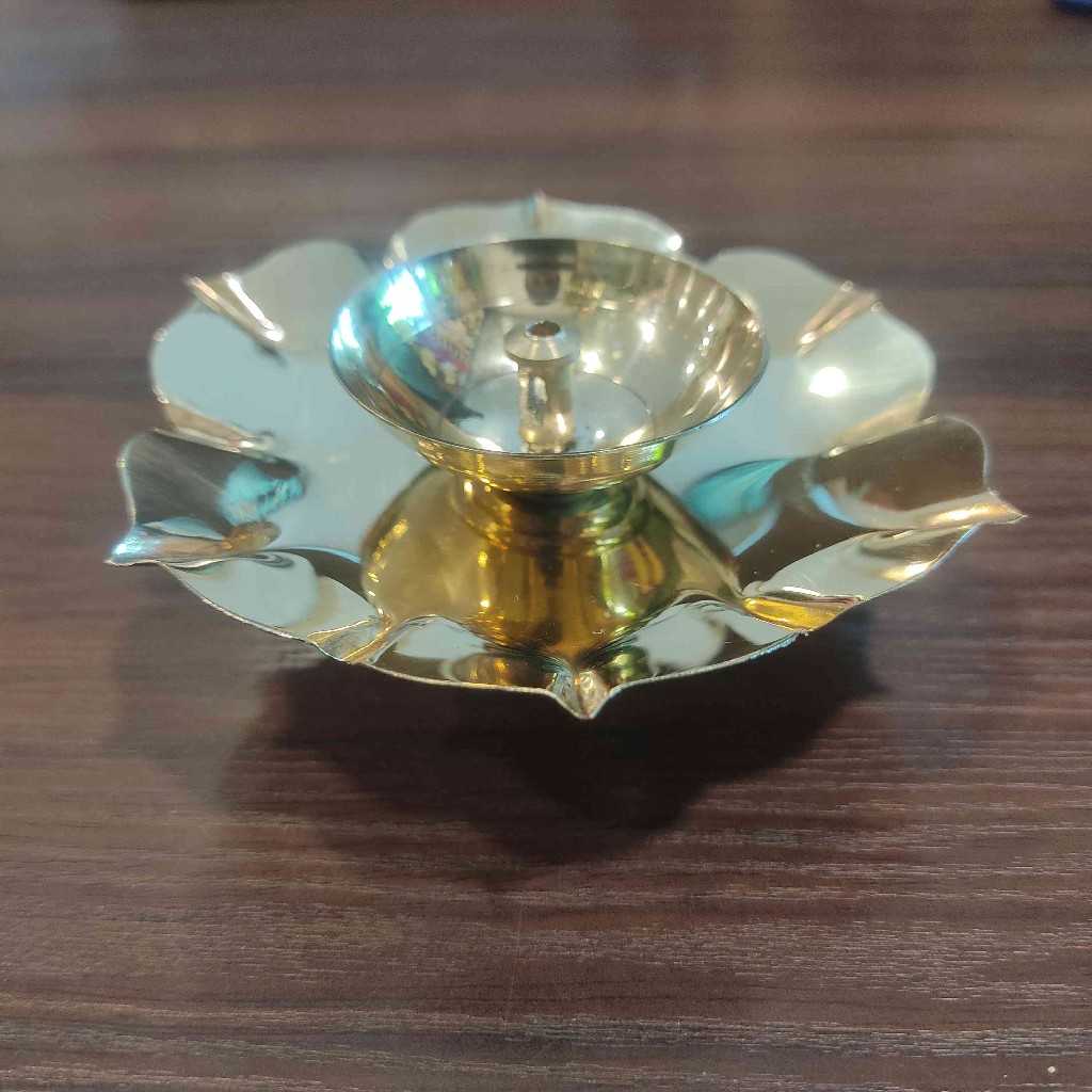 Lotus Diya Gold Medium