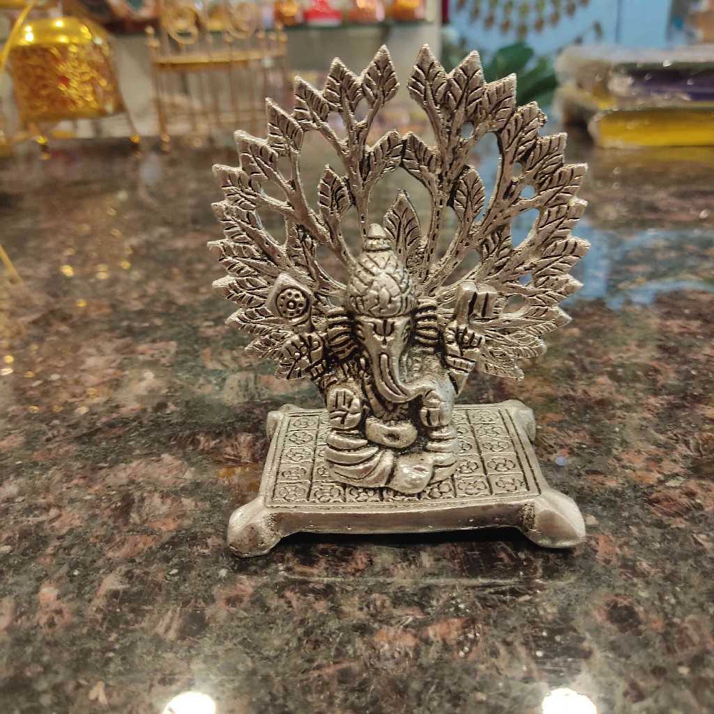 Ganesh With Tree Silver Antiq