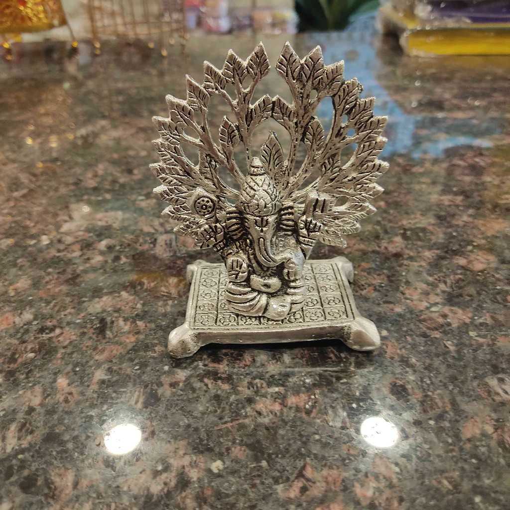 Ganesh With Tree Silver Antiq