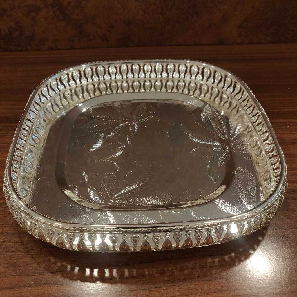 Imported GS Square Tray 8X8