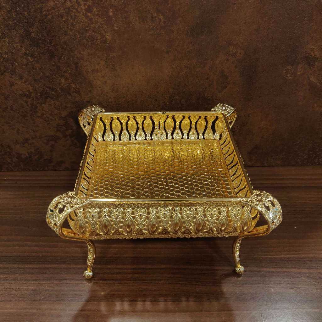 Imported GS Gold Square Tray With Leg 6X6