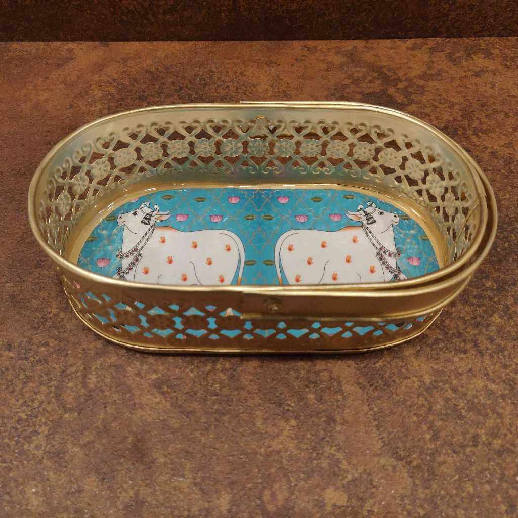 Pichwai Oval Basket4x8