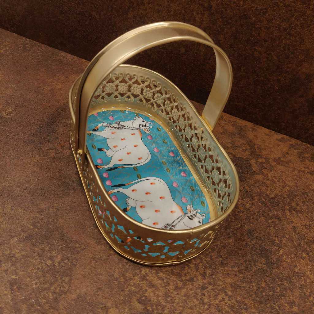 Pichwai Oval Basket4x8