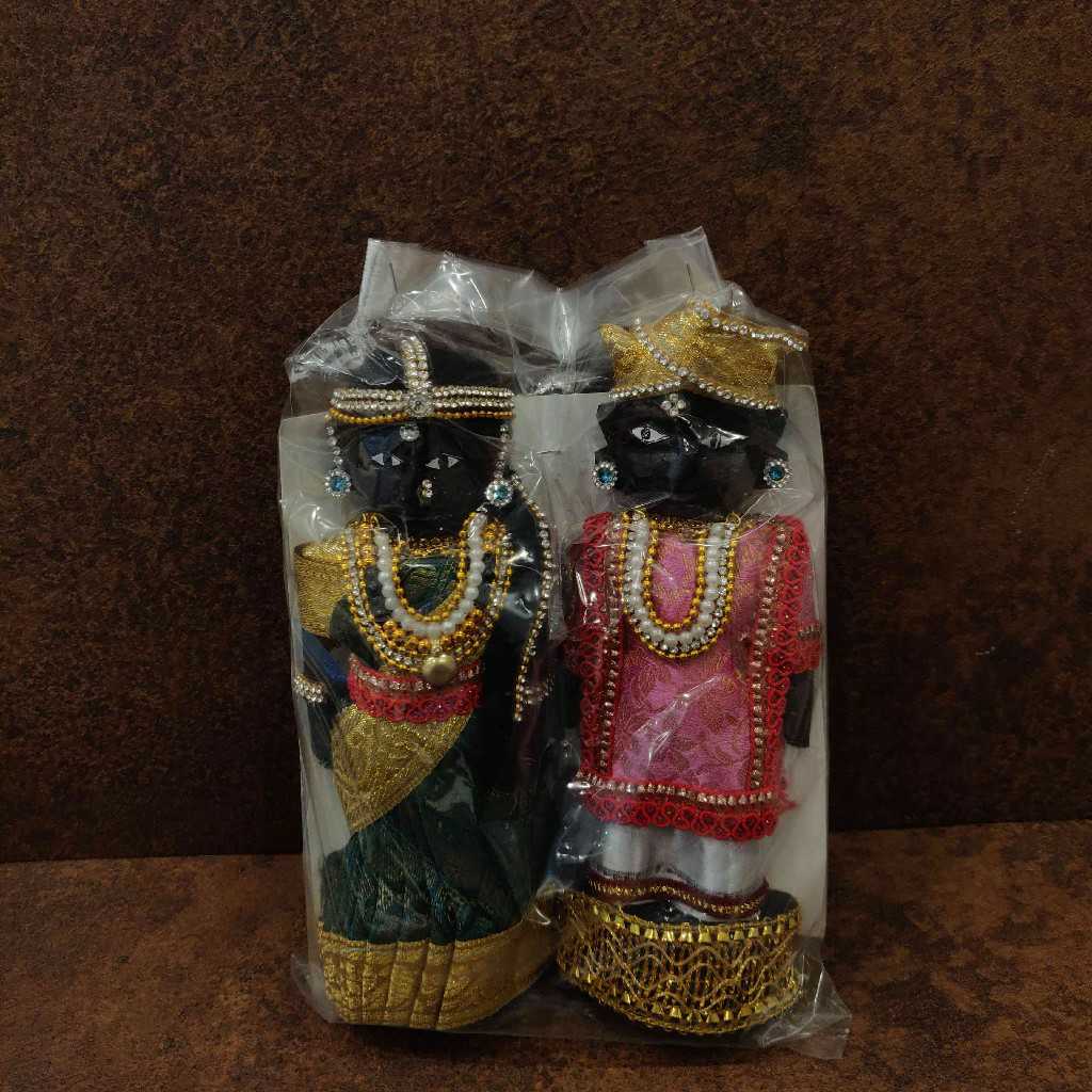 Wooden Marriage/Dasara/Marapacchi Dolls 7 Inch
