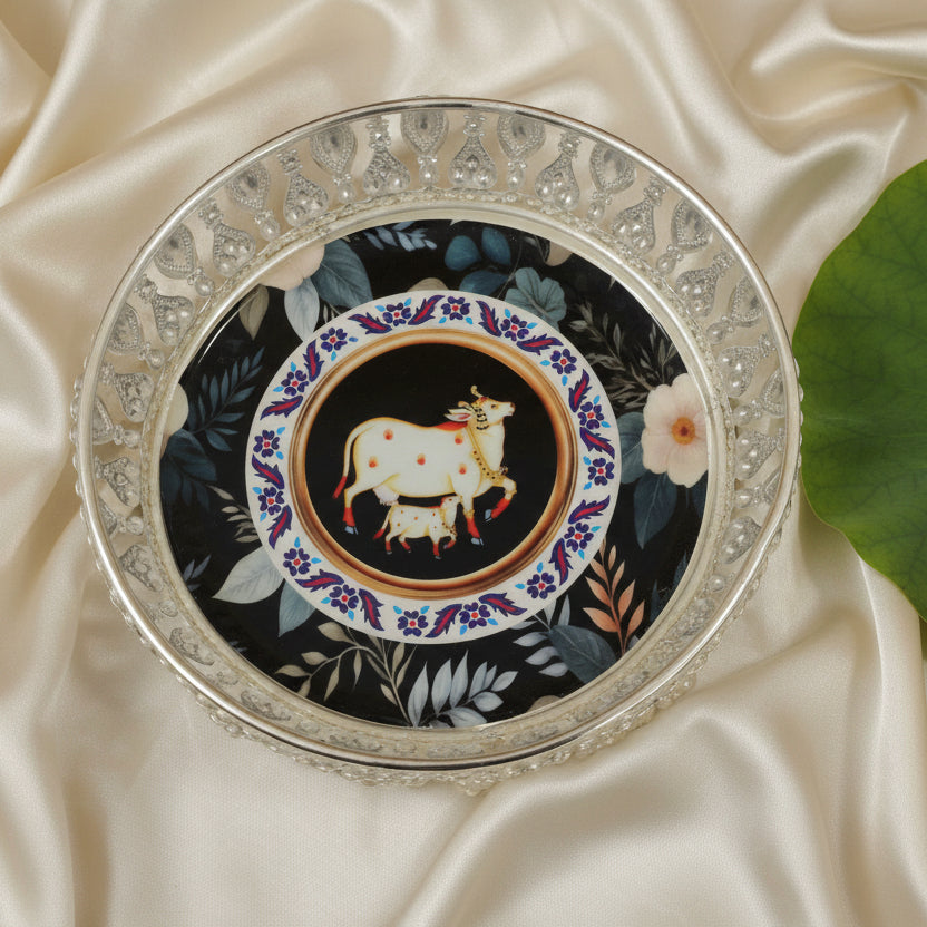 GS Pichwai Cow Plate Round Assorted 5 Inch