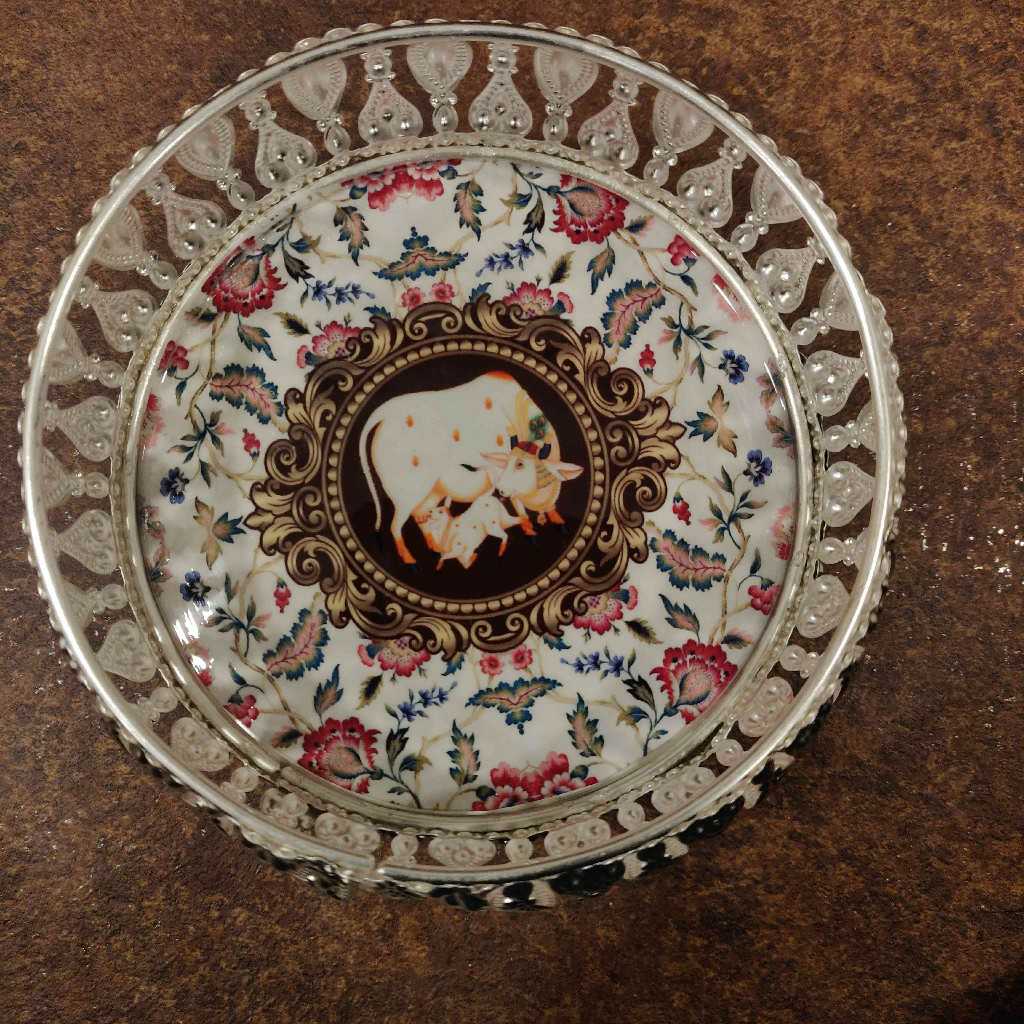GS Pichwai Cow Plate Round Assorted 5 Inch